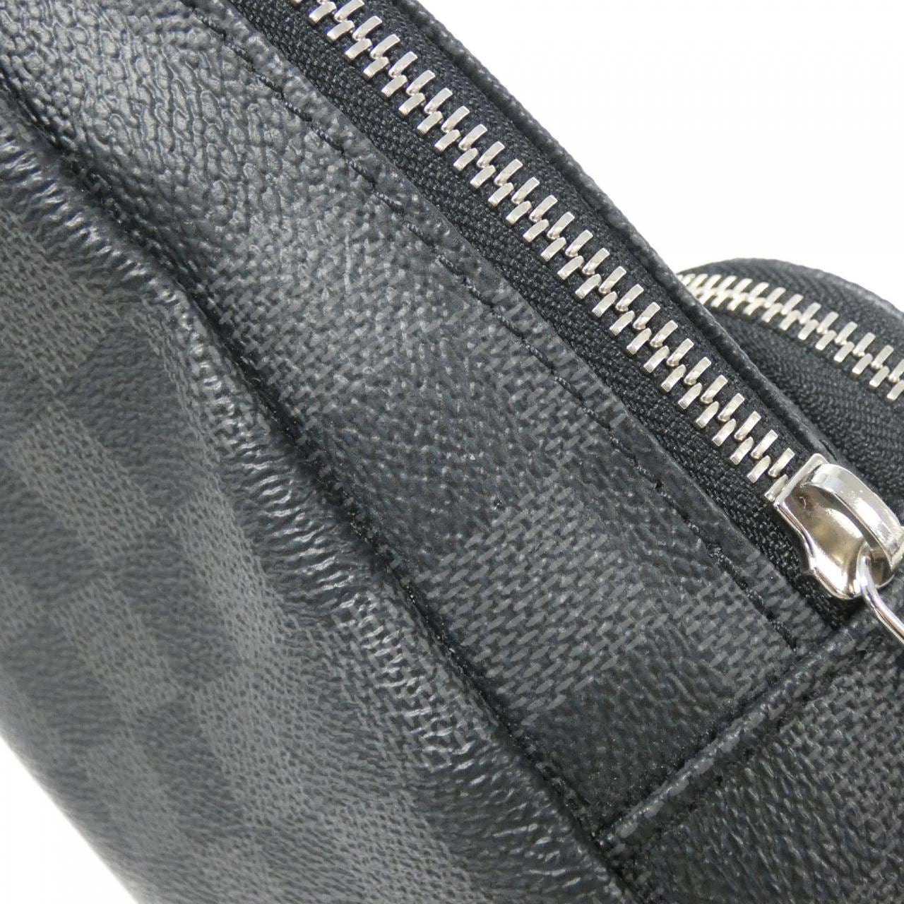 LOUIS VUITTON Damier Graphite (LV League) Avenue 單肩包 N41056 單肩包