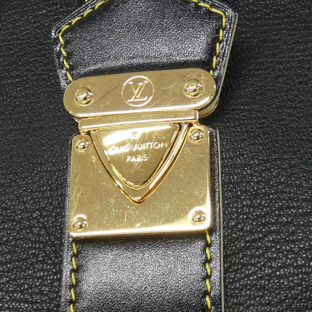 LOUIS VUITTON Suhali Evanui PM M91851 包