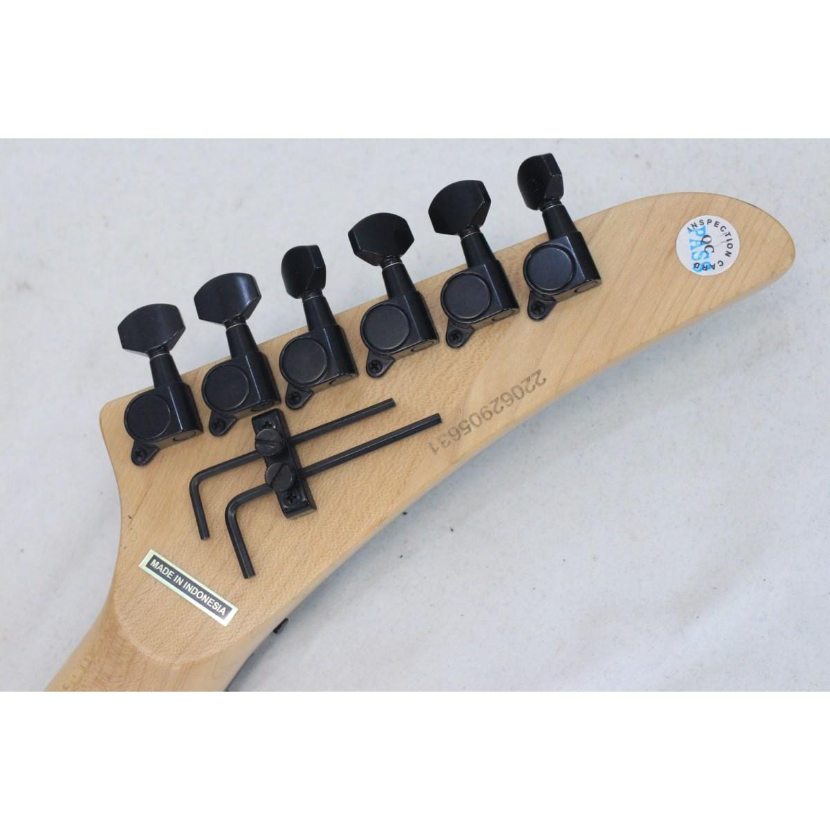 ＫＲＡＭＥＲ　　ＮＩＧＨＴＳＷＡＮ