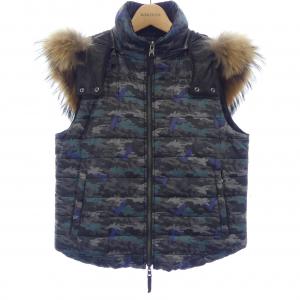 トゥルトラサルディ TRU TRUSSARDI ダウンベスト