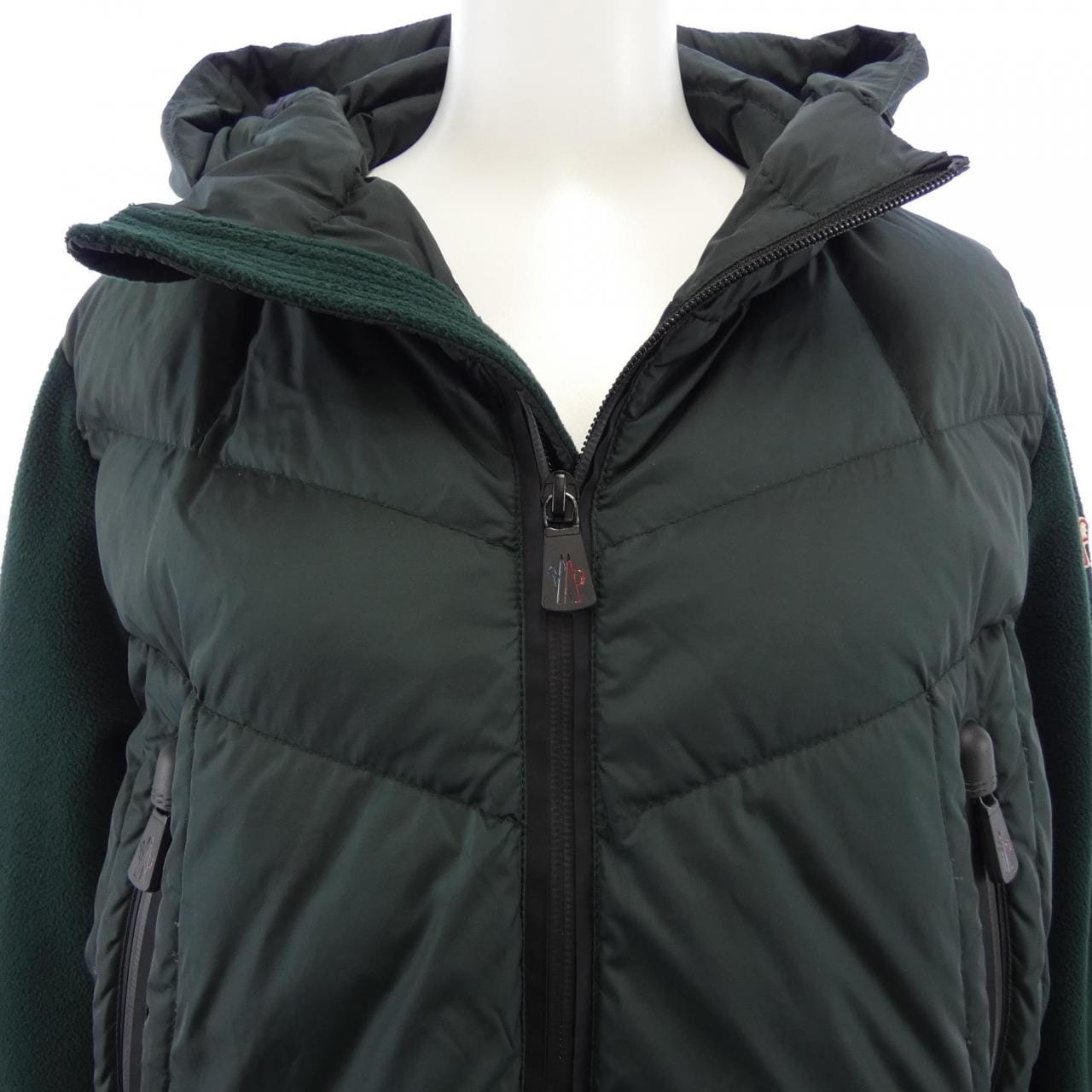 モンクレールグルノーブル MONCLER GRENOBLE 20978G00033 ダウンジャケット