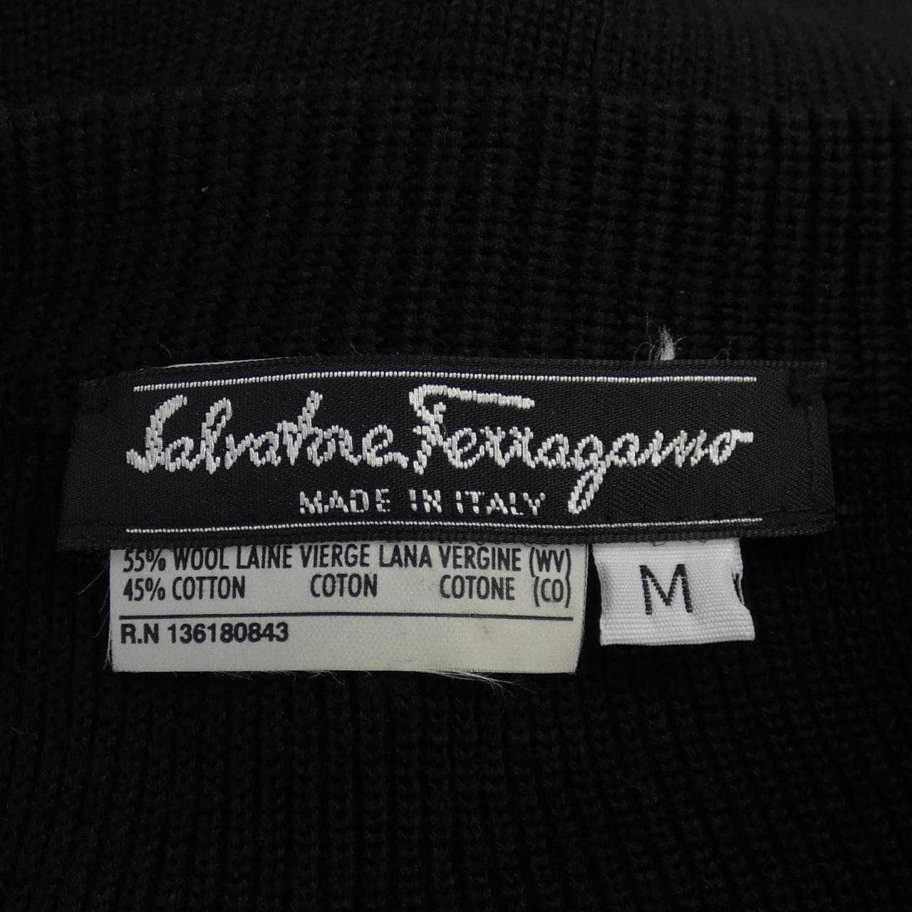 サルヴァトーレフェラガモ SALVATORE FERRAGAMO カーディガン