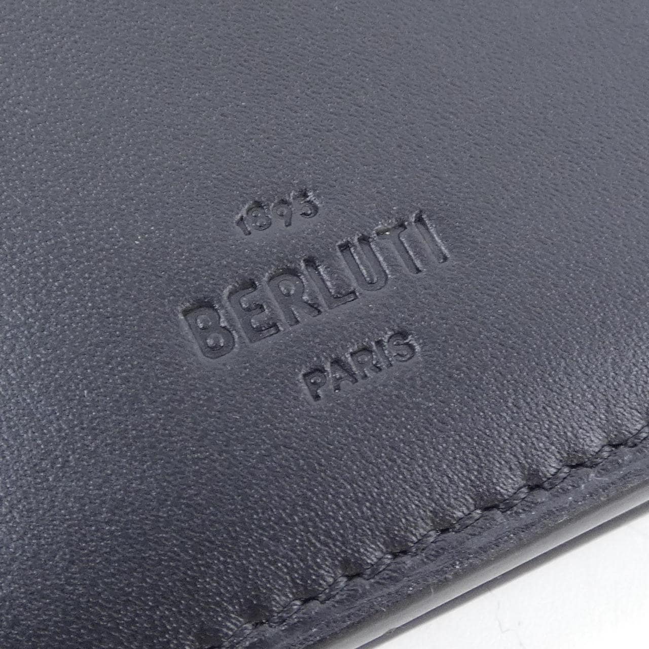 ベルルッティ Berluti サンタルスクリットレザージップロング WALLET