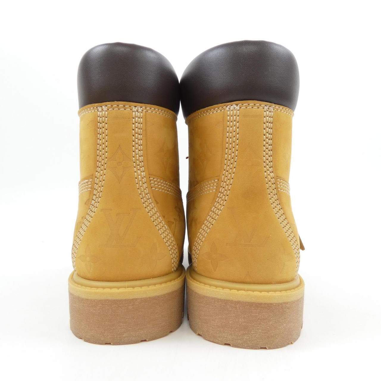 ルイヴィトン LOUIS VUITTON LV×TIMBERLAND 6-IN アンクルブーツ ブーツ