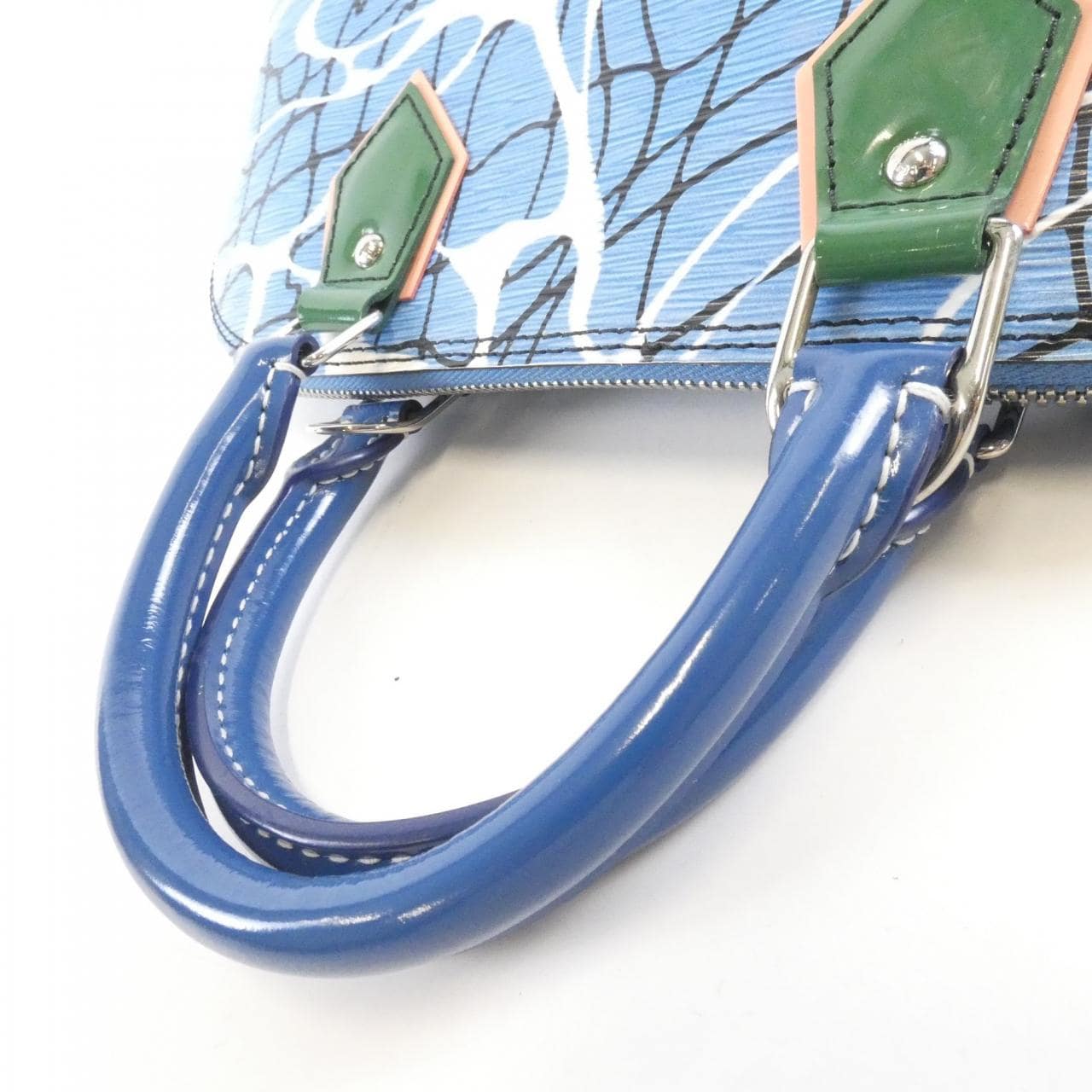 ルイヴィトン キュイール エピ アルマ PM M41571 バッグ