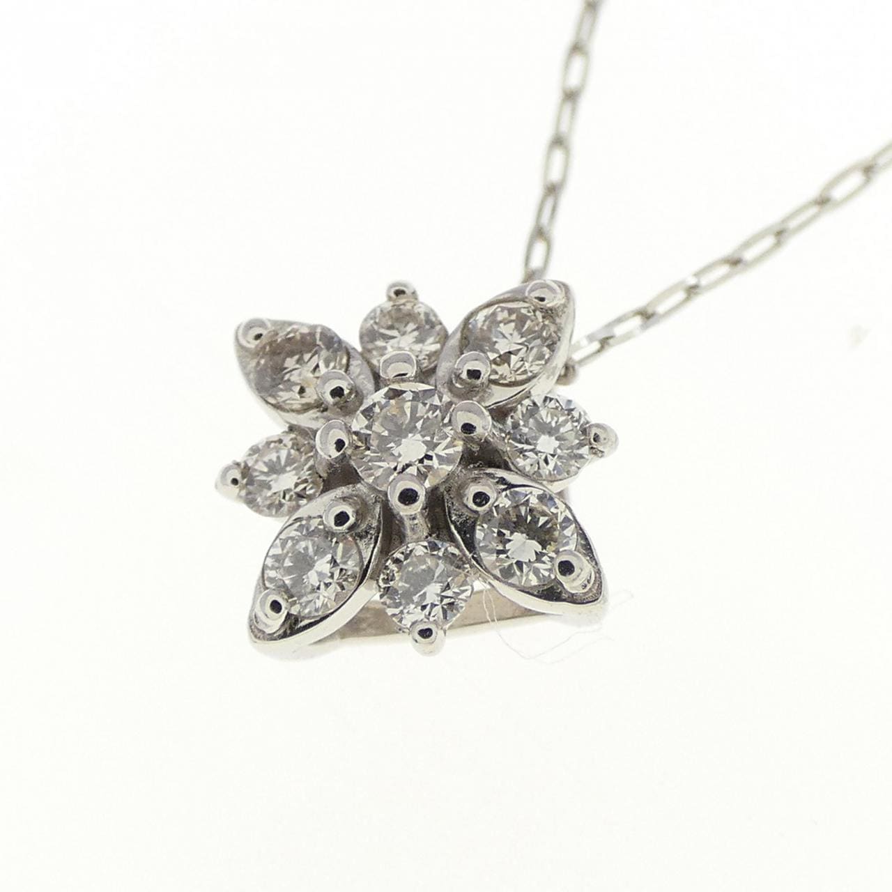 【新品】PT ダイヤモンド ネックレス 0.16CT