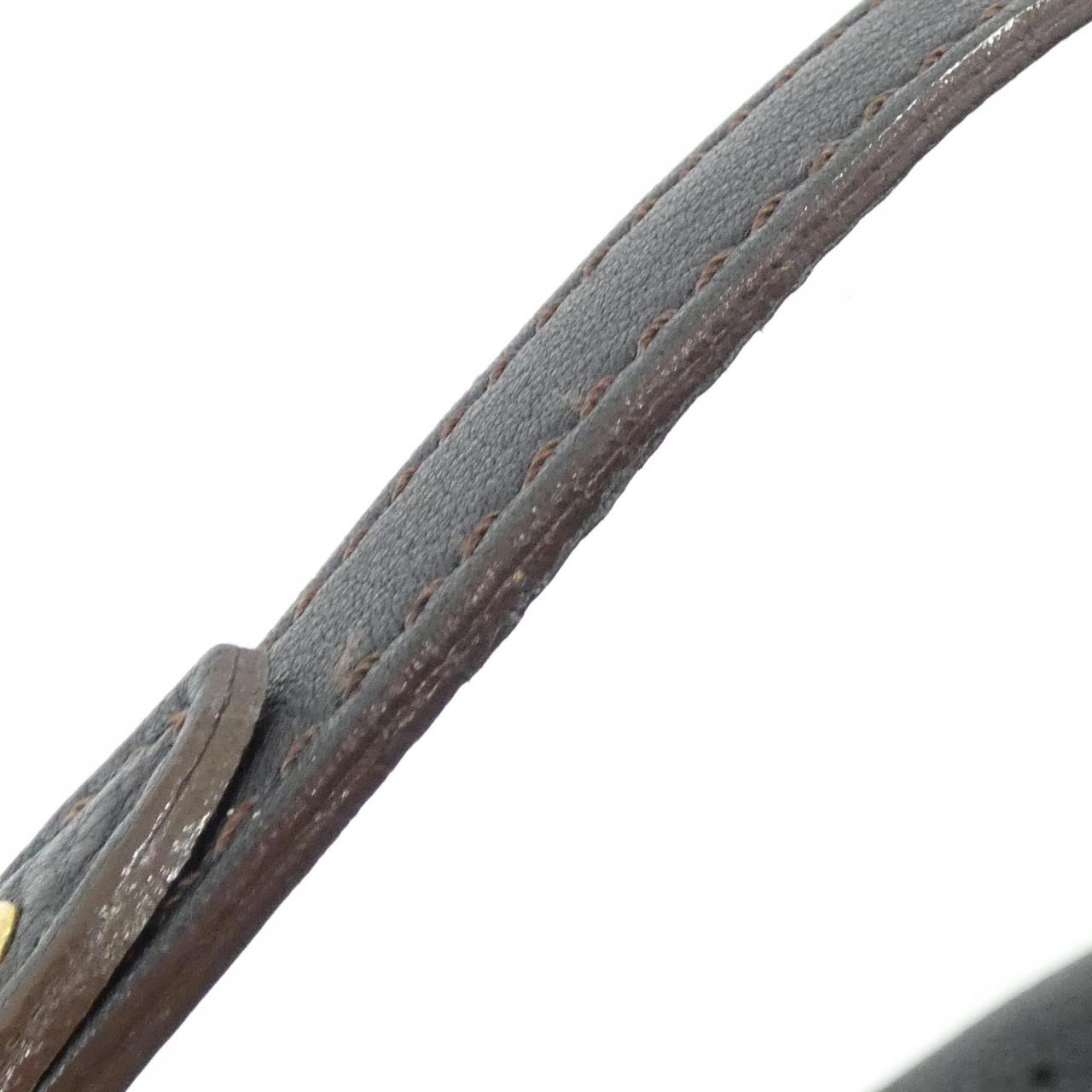 ルイヴィトン マヒナ XS M95660 ショルダーバッグ