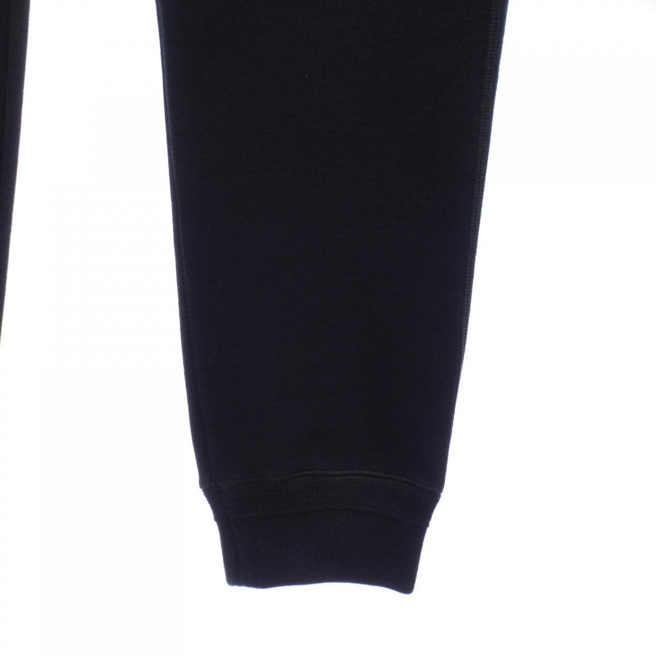 ルイヴィトン LOUIS VUITTON トラベルジョギングパンツ HFY43WJUJ パンツ