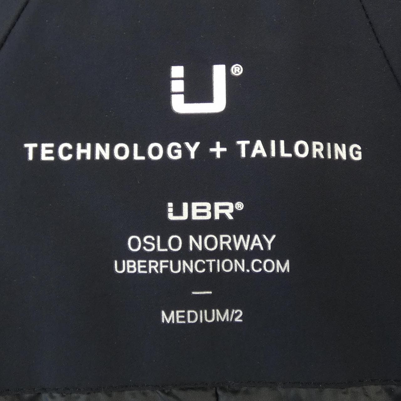 UBR コート