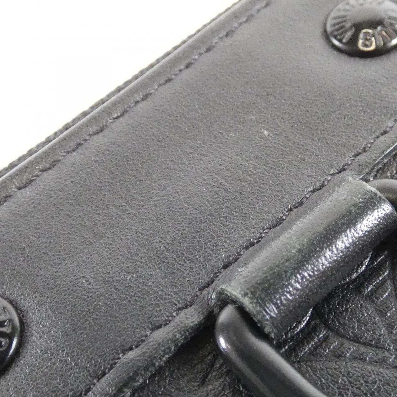 ルイヴィトン モノグラム シャドウ ポシェット ディスカバリー PM M44335 バッグ
