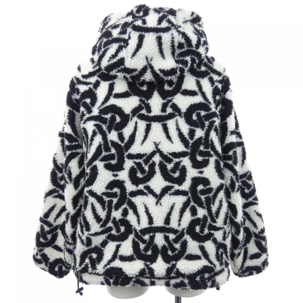 SUPREME凱爾特結夾克