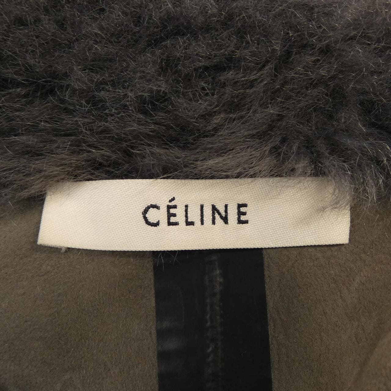 セリーヌ CELINE 2 8S62/064A ムートンコート
