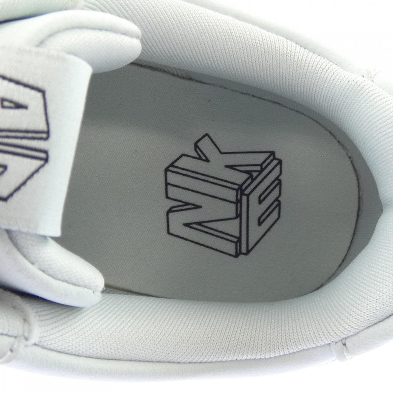 ナイキ NIKE CK6649-400 スニーカー