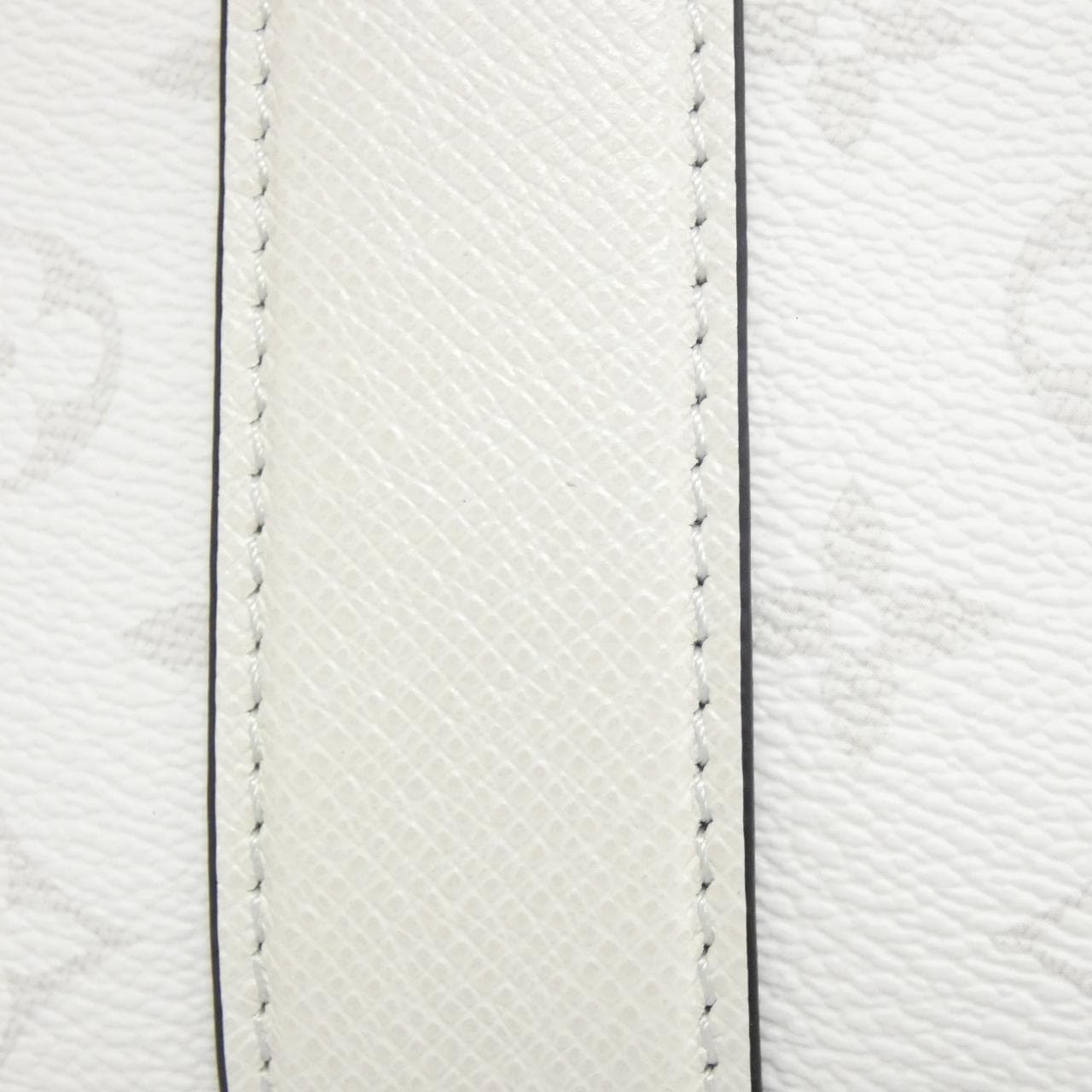 ルイヴィトン タイガ ラマ ウィークエンド トート M30919 バッグ