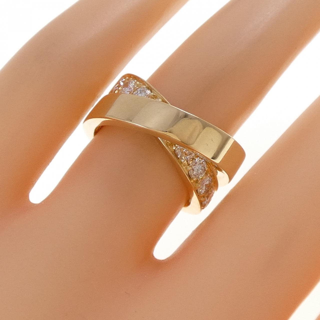 カルティエ パリ ハーフダイヤ リング