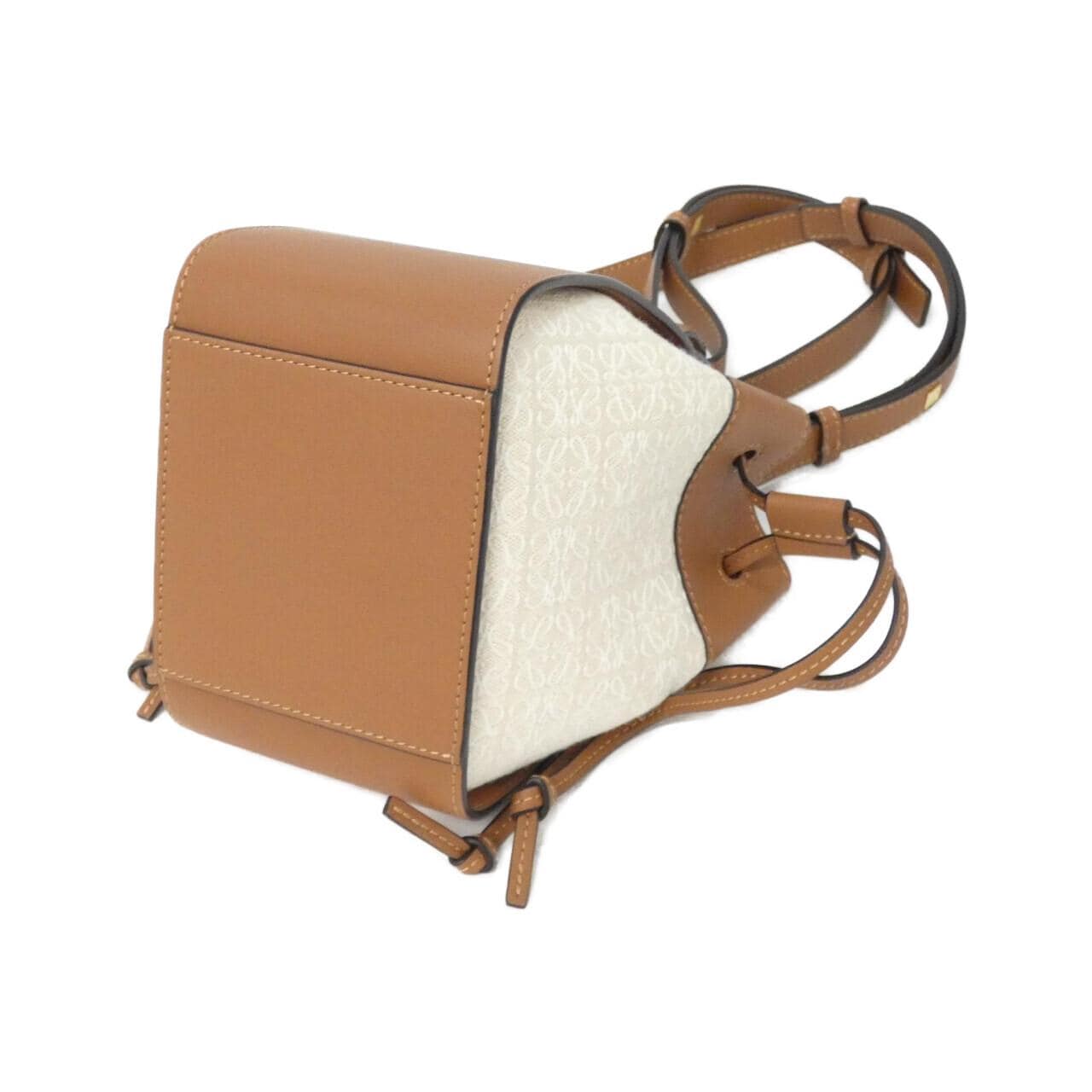 ロエベ ハンモック ドローストリング ミニ A538V07X11 ショルダーバッグ