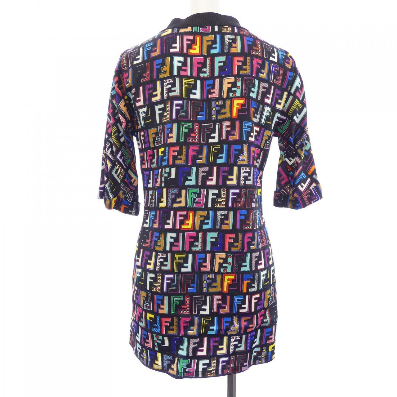 フェンディ FENDI FS6908 A1VA Tシャツ