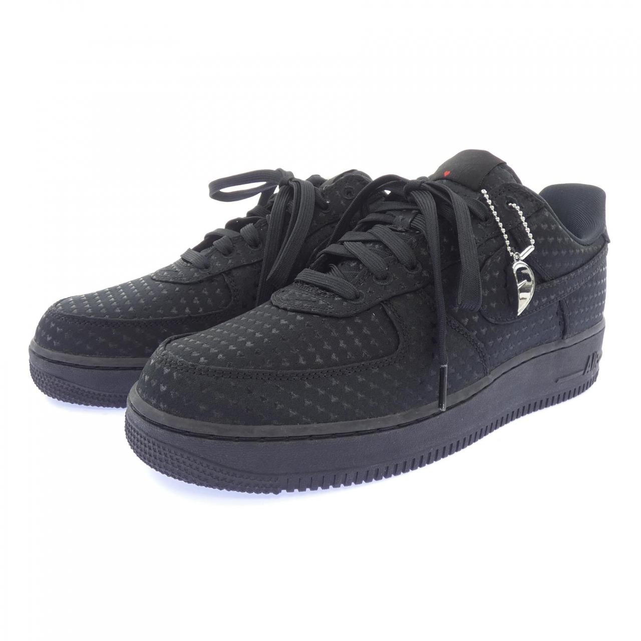 ナイキ NIKE IB6836-001 スニーカー
