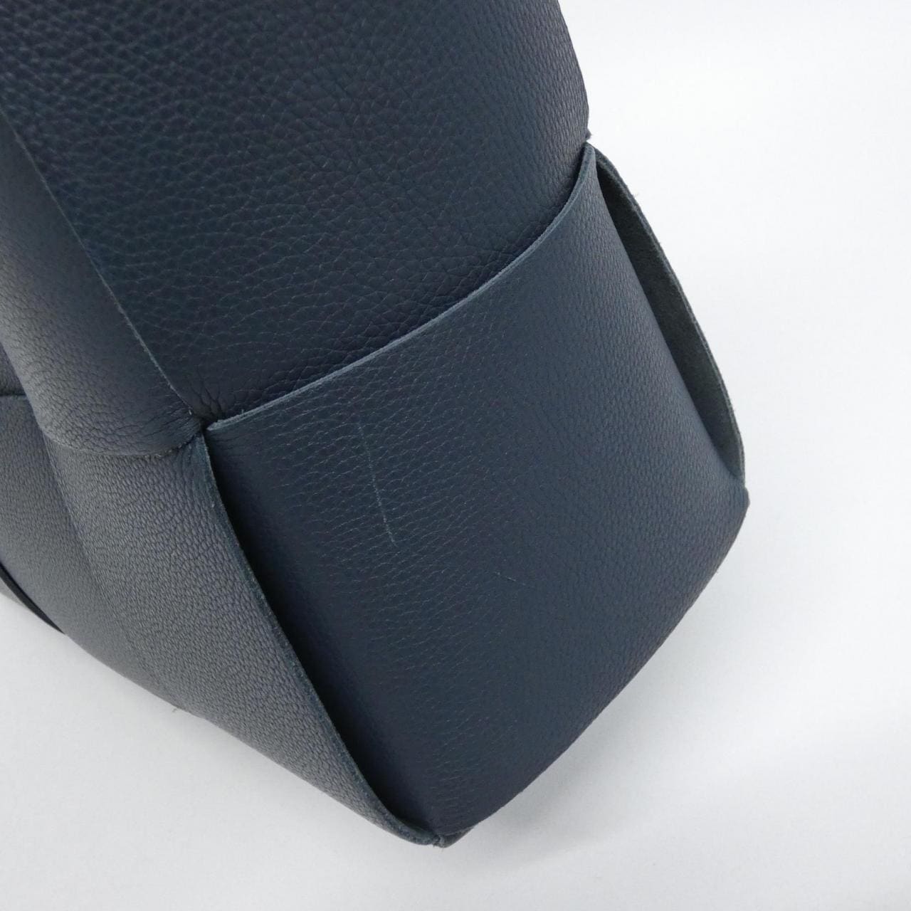 ボッテガヴェネタ 652867 VCP11 バッグ