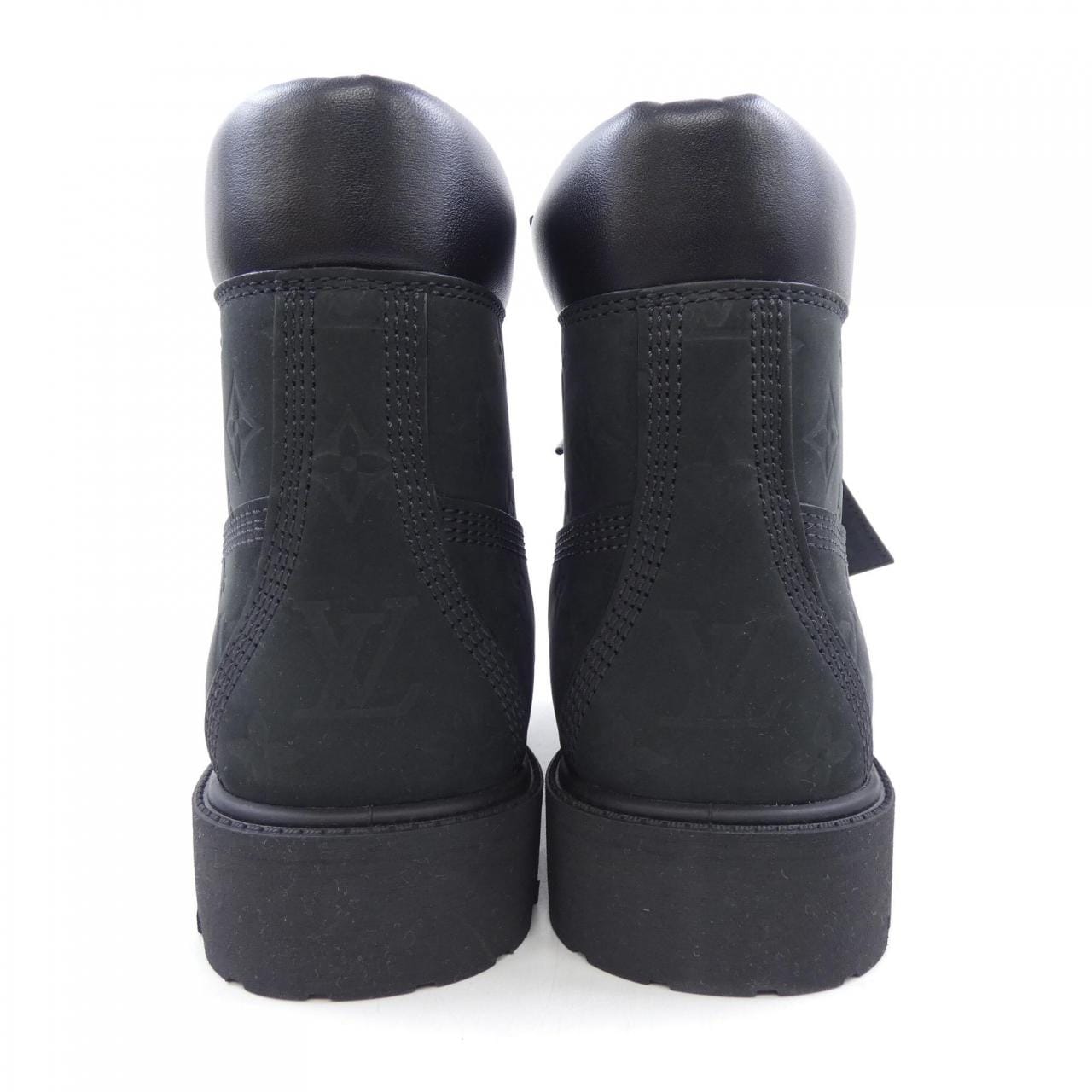 ルイヴィトン LOUIS VUITTON LV×TIMBERLAND 6-IN アンクルブーツ ブーツ