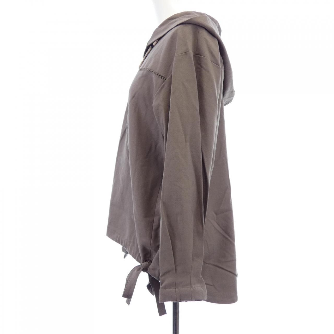 インゲボルグ INGEBORG パーカー