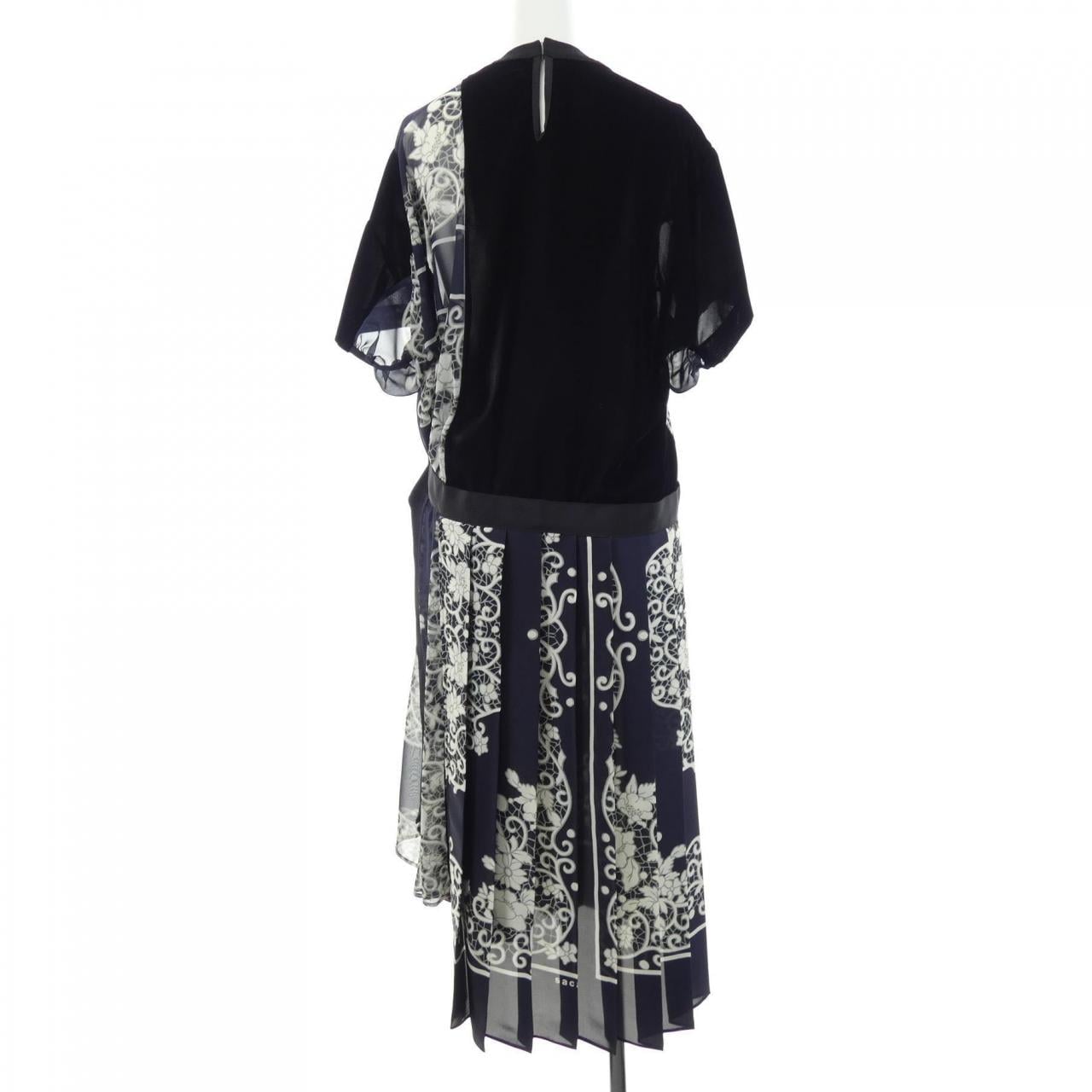 サカイ SACAI 17-03453 ワンピース