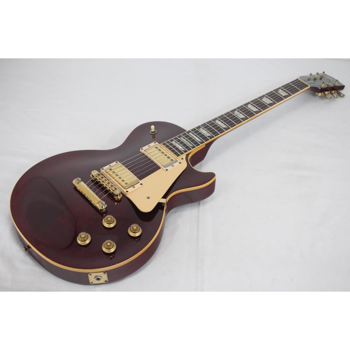 ＧＩＢＳＯＮ　ＬＥＳ　ＰＡＵＬ　ＳＴＡＮＤＡＲＤ