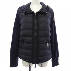 モンクレール MONCLER ダウンジャケット