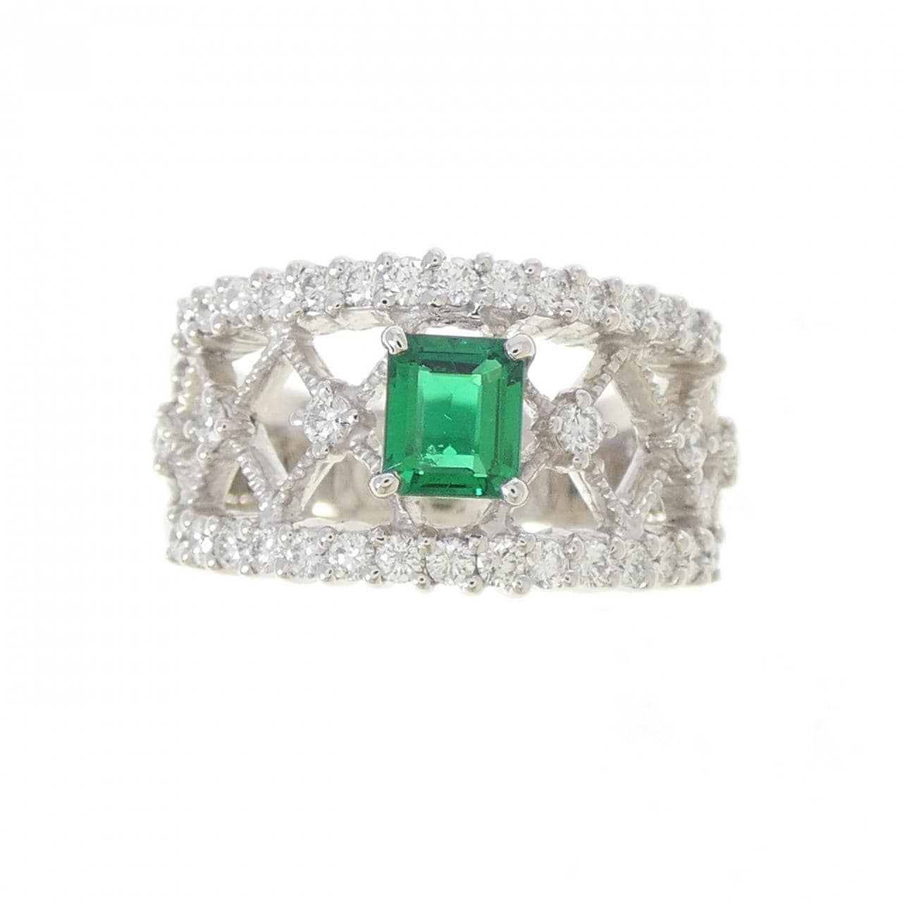 PT900 エメラルド リング 0.34CT