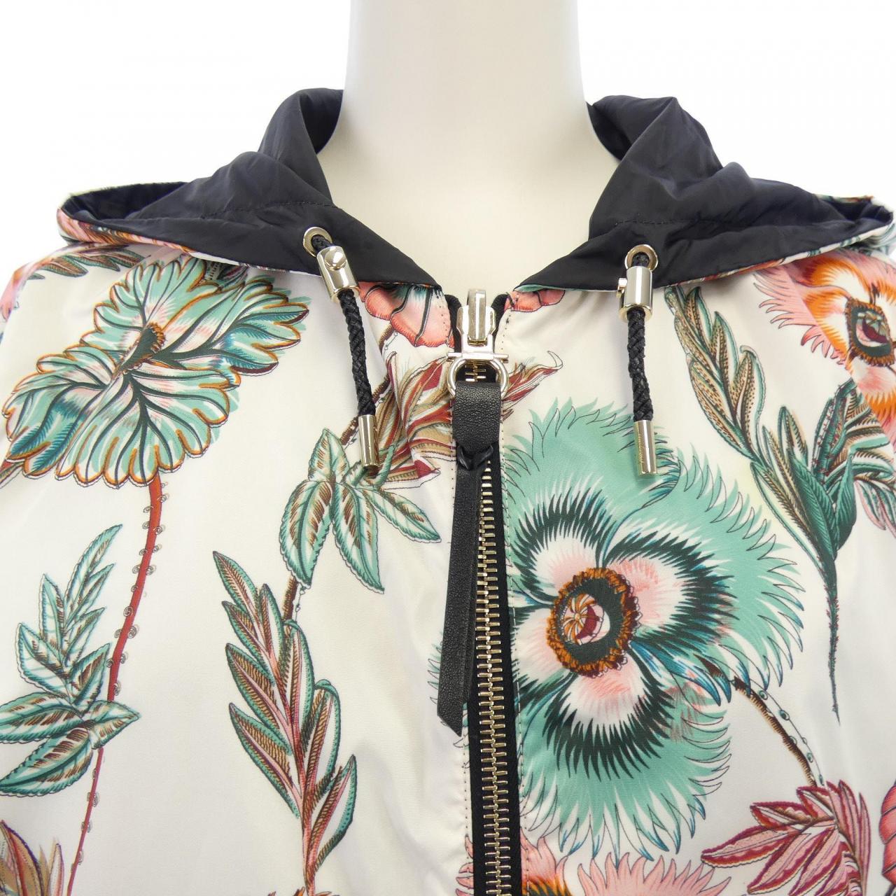 サルヴァトーレフェラガモ SALVATORE FERRAGAMO ブルゾン