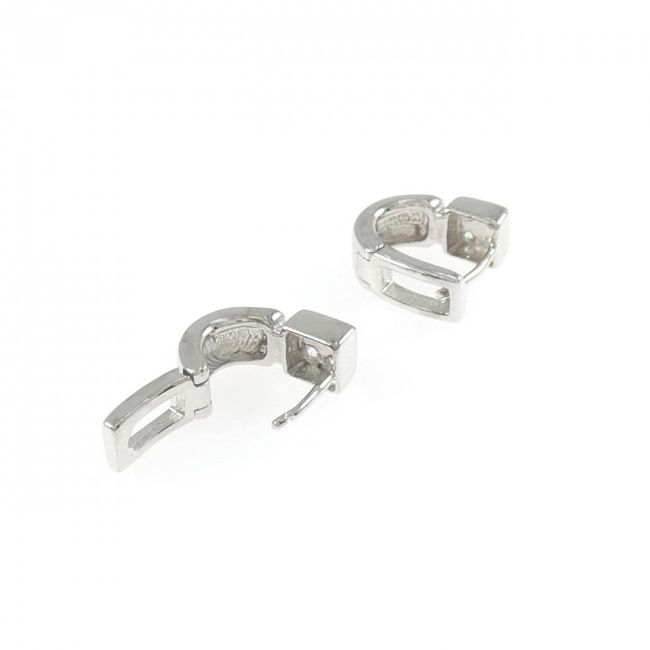 K18WG キュービック ピアス