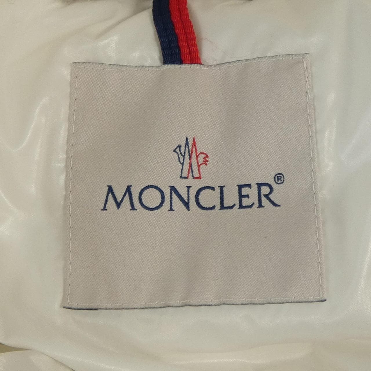 MONCLER蒙克勒羽绒服