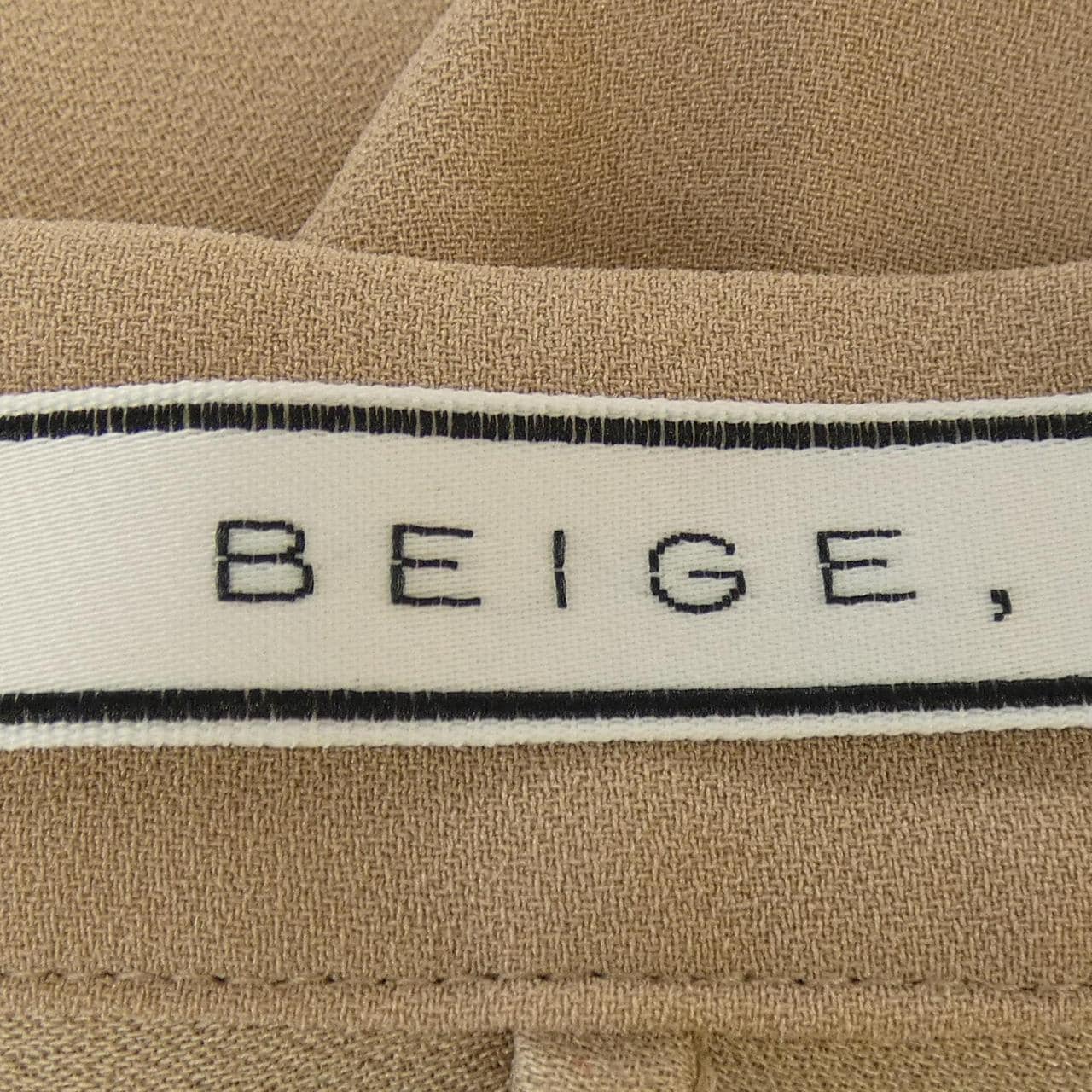 ベイジュ BEIGE. トップス