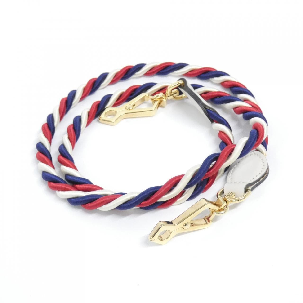 グッチ SYLVIE 470270 D4ZAG バッグ