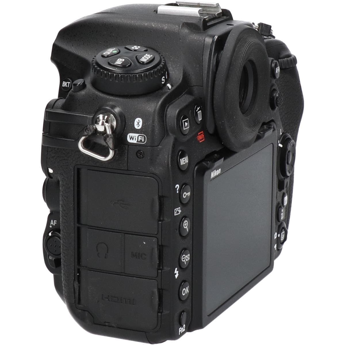 NIKON D500