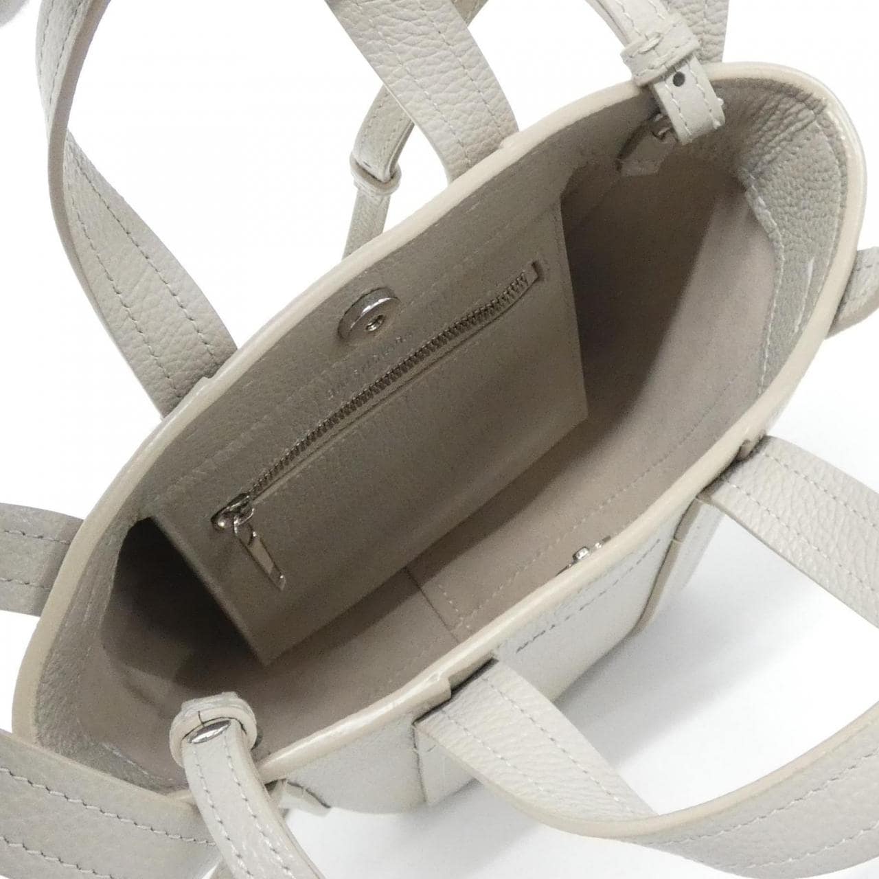 バレンシアガ エブリデイ 2.0 ミニ 781817 15YUN バッグ