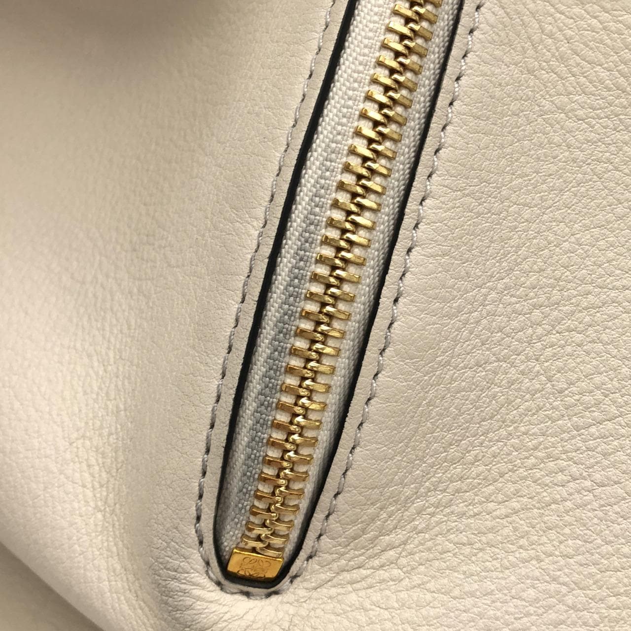 ロエベ ハンモック スモール 326 30KS35 ショルダーバッグ