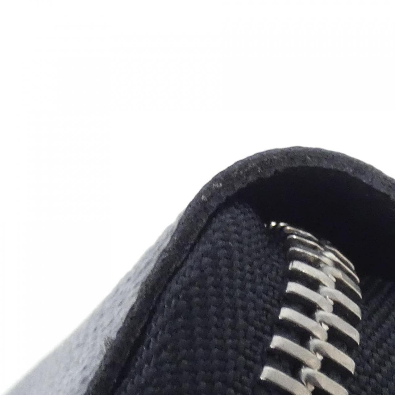 ルイヴィトン ダミエ グラフィット ジッピー オーガナイザー N63077 財布