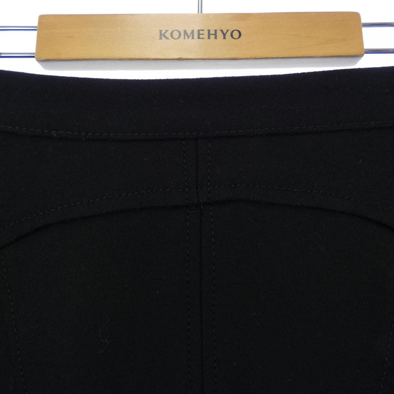 ヌメロヴェントゥーノ N°21 P23IN2S スカート