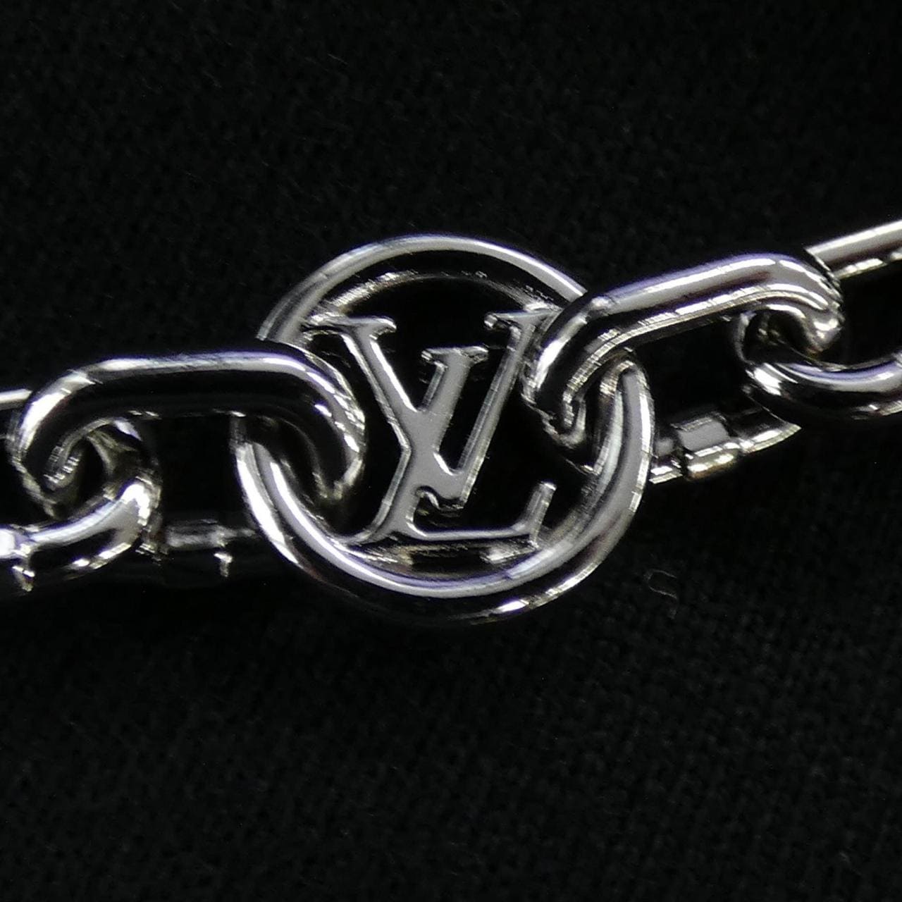 ルイヴィトン LOUIS VUITTON シグネチャーポケットtシャツ FUTB04API Tシャツ