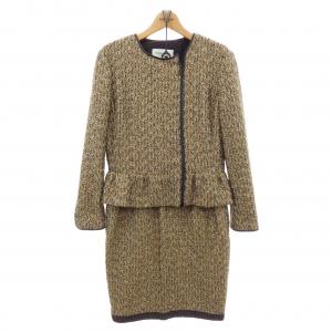 イヴサンローラン YVES SAINT LAURENT セットアップ