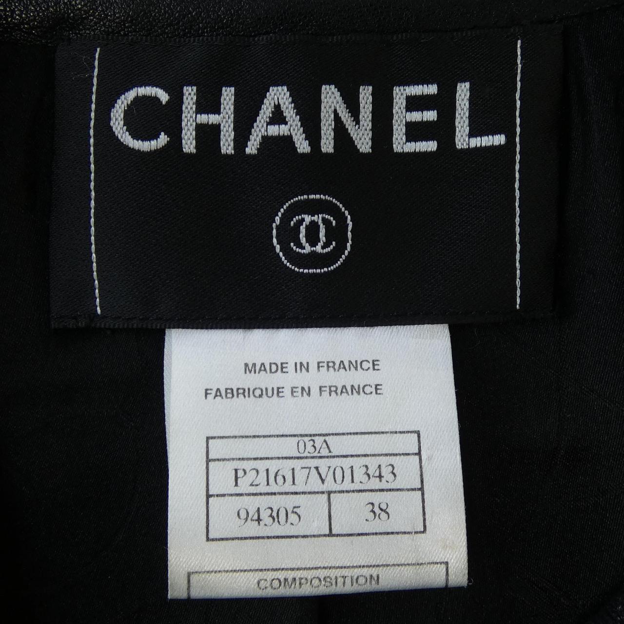 【ヴィンテージ】シャネル CHANEL P21617V01343 03A レザージャケット