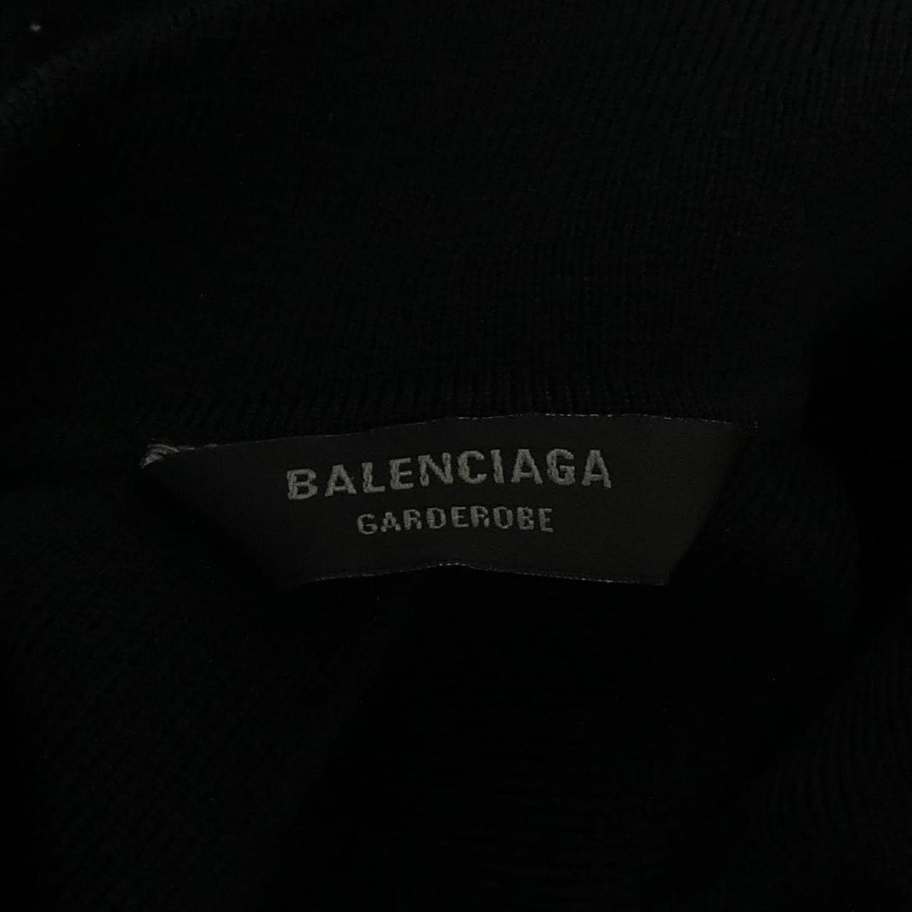 バレンシアガ BALENCIAGA 813088 T1722 トップス
