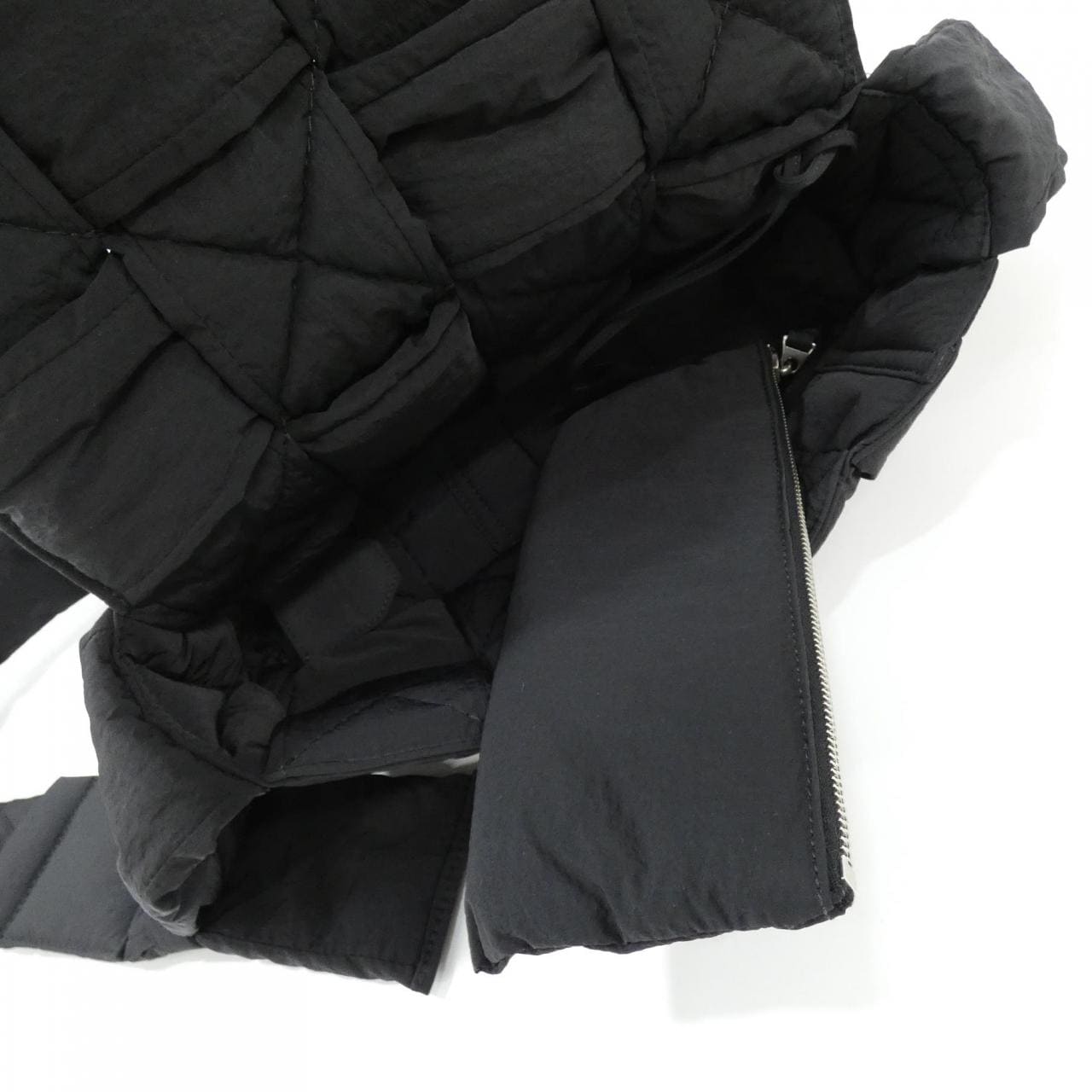 ボッテガヴェネタ 749878 VBO81 ショルダーバッグ