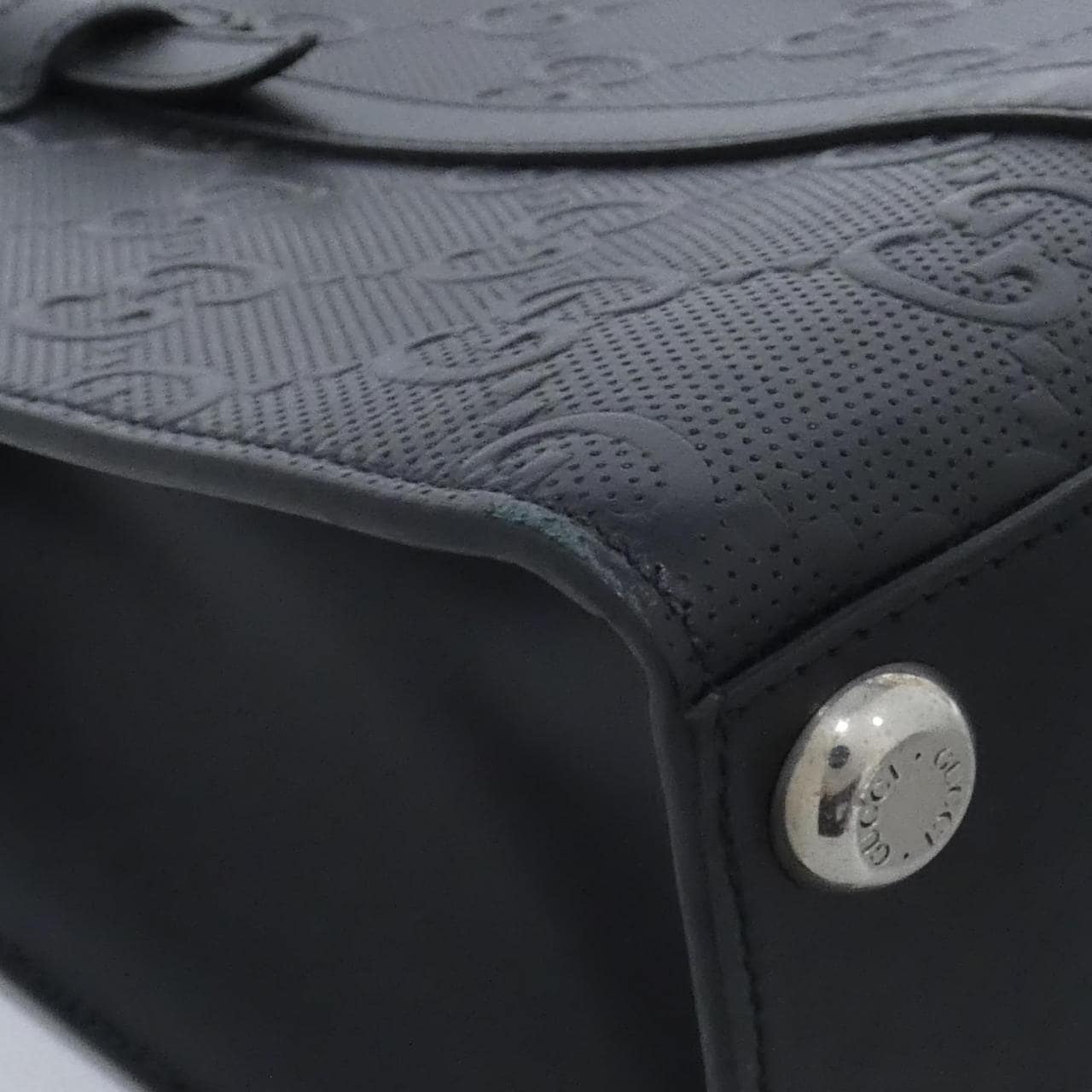 グッチ 700421 1W3AN バッグ