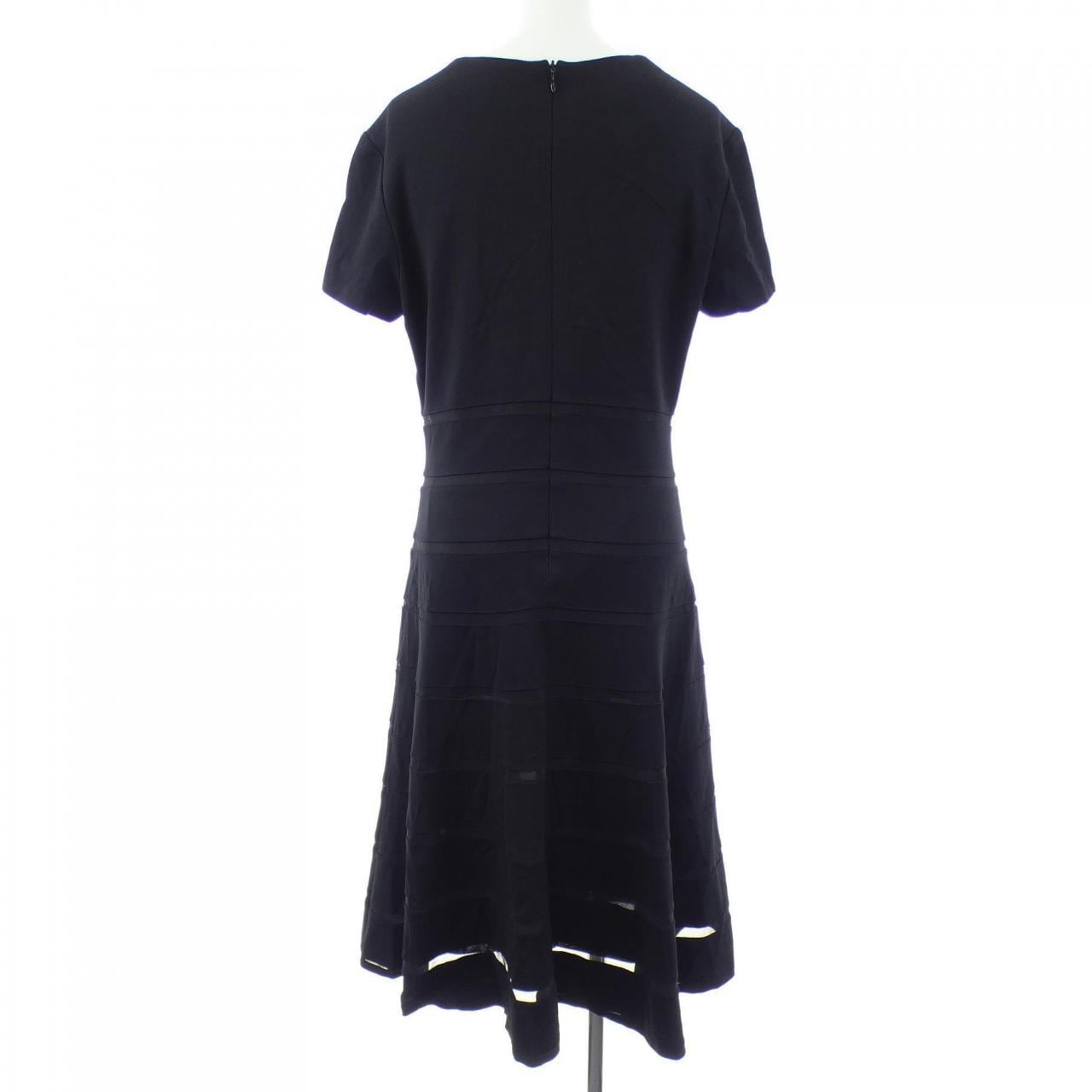 エスカーダ ESCADA カットワンピース