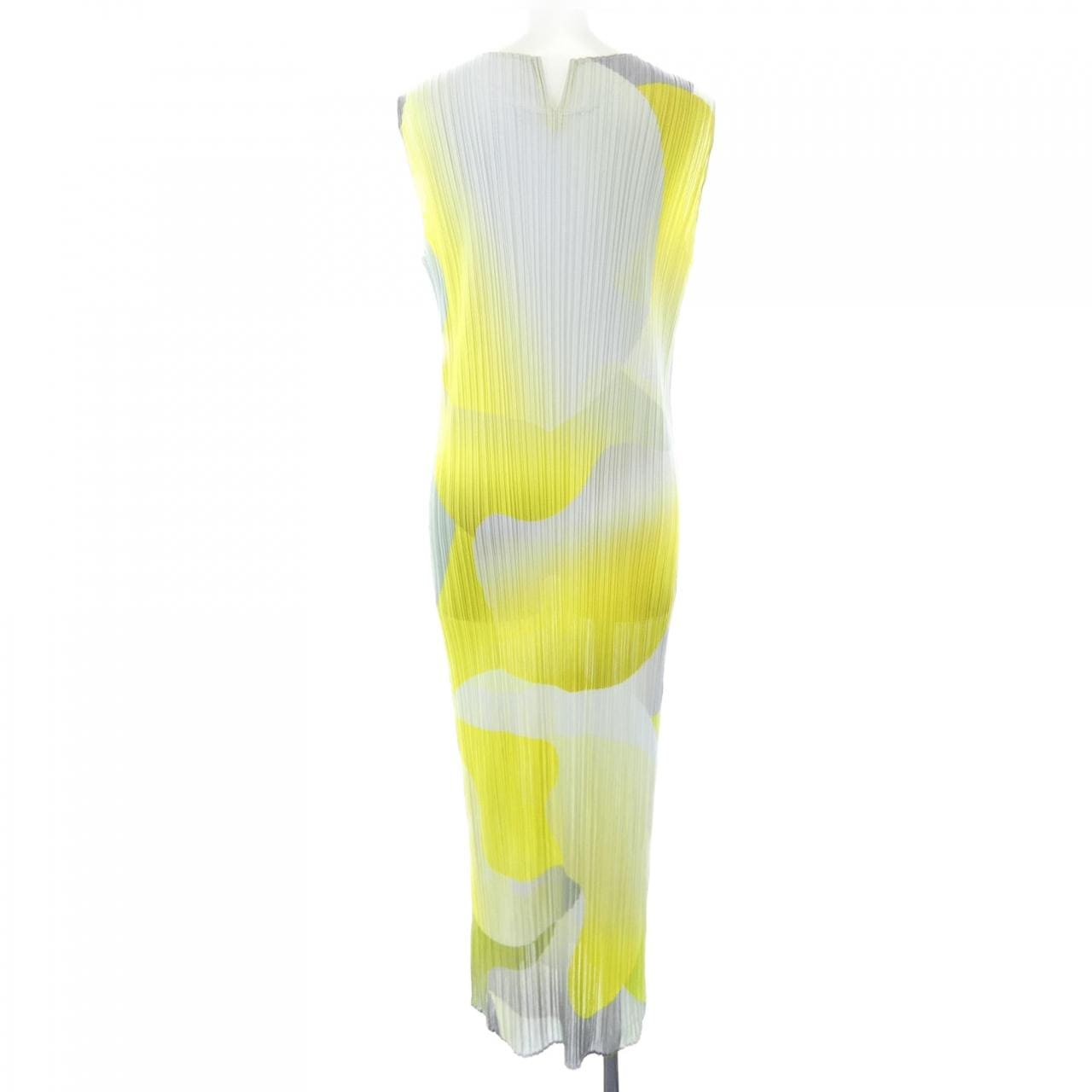 プリーツプリーズ PLEATS PLEASE 2021 FLOWER YAWN PP11-JH756 7576038 ワンピース