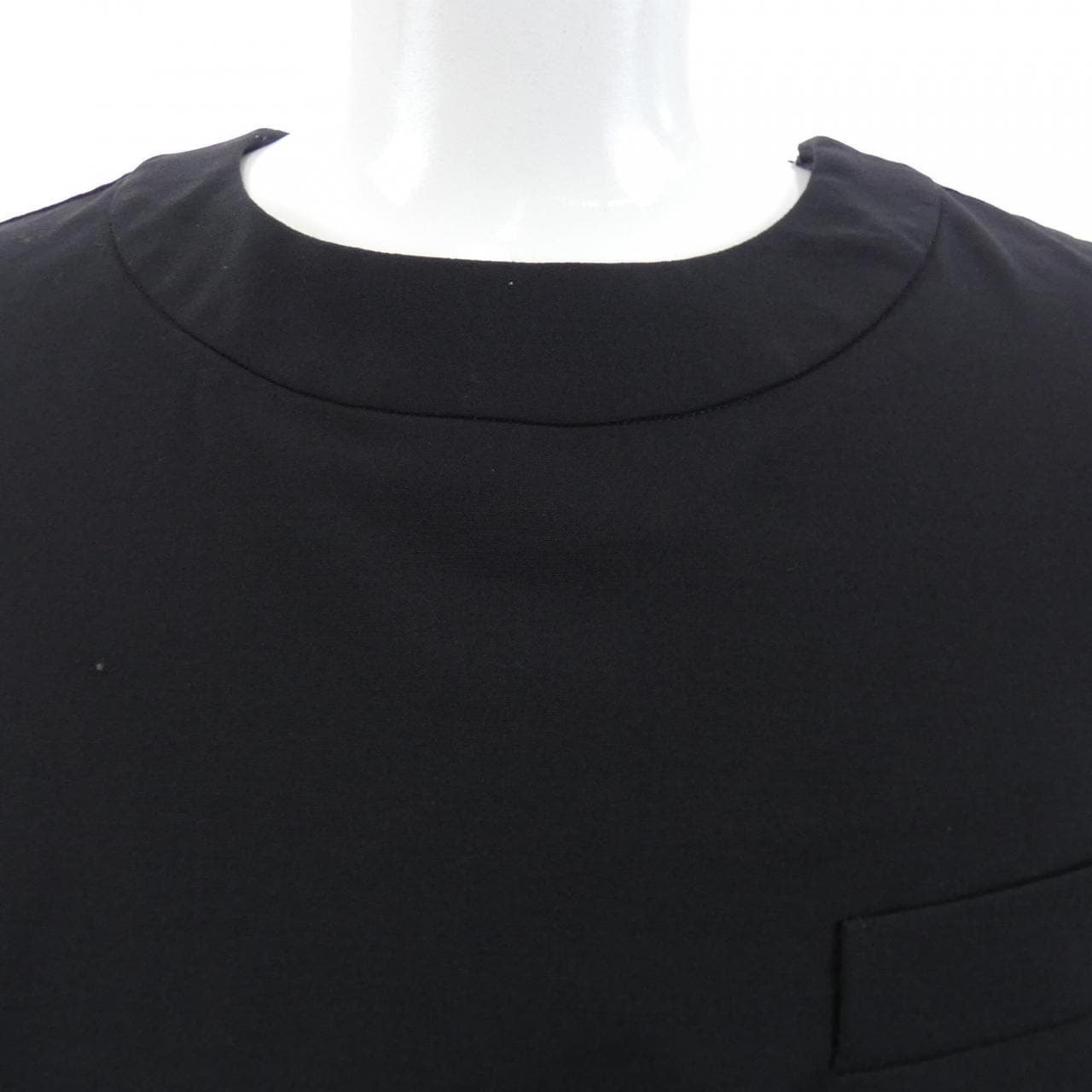 サカイ SACAI 21-02552M トップス