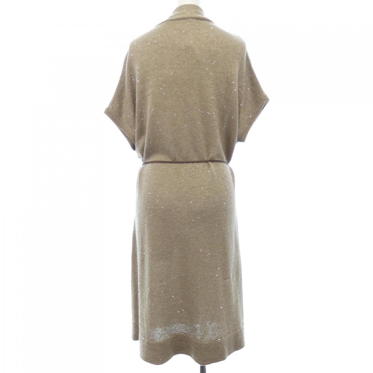 モラビトブラン MORABITO BLANC ベスト