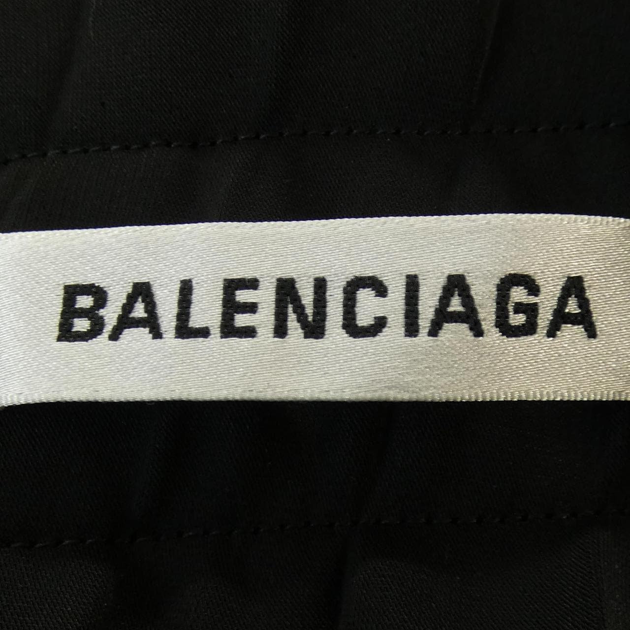 バレンシアガ BALENCIAGA 529757 TYD15 スカート